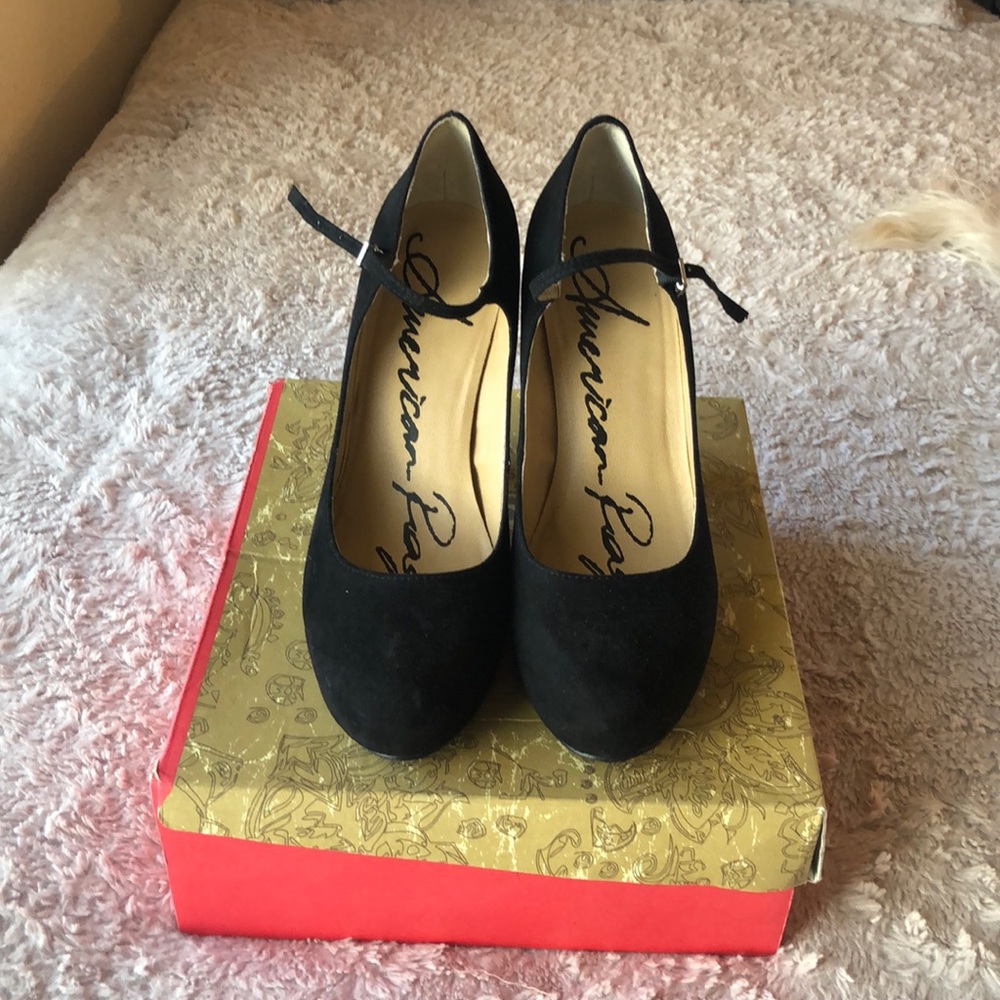 American rag high heels
